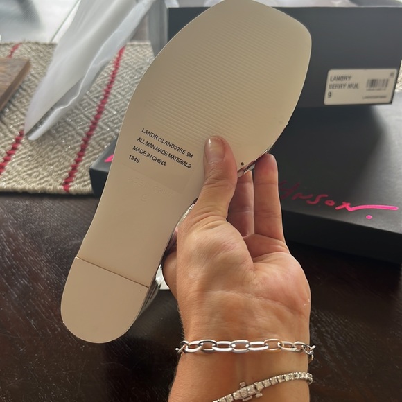 Betsy Johnson, cherry heels, size 9, never worn - Picture 2 of 3